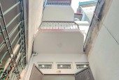 Bán nhà Khương Trung giá 3.65 tỷ, diện tích 28m2, 3 tầng, mặt tiền 4.5m